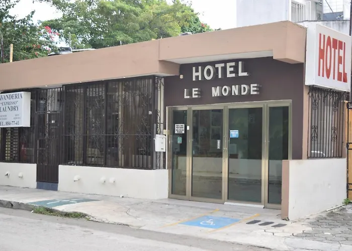 Hotel Suites Le Monde